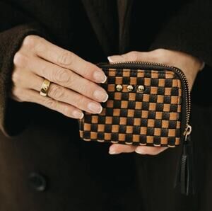 Wynona Woven Card Wallet – Dark Brown & Brown Coffee Check